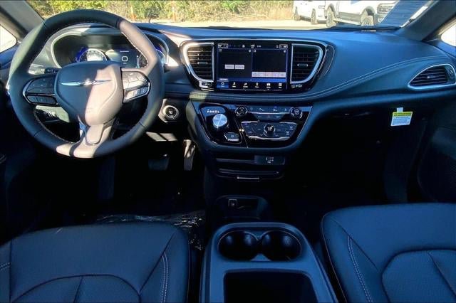 New 2026 Chrysler Pacifica Select w/ S Appearance Package FWD image 43