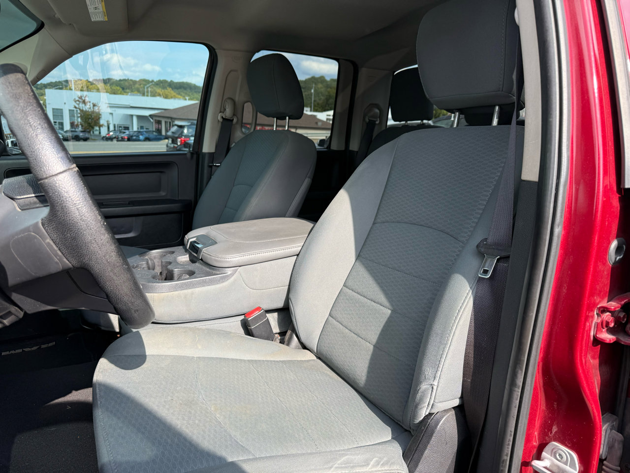 Used 2014 RAM 1500 Express image 15