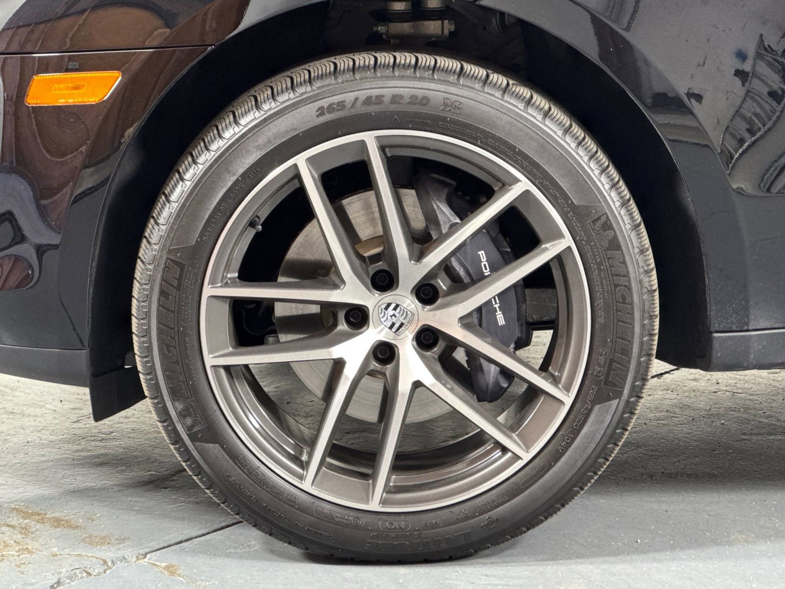 Certified 2026 Porsche Macan AWD/4WD image 32
