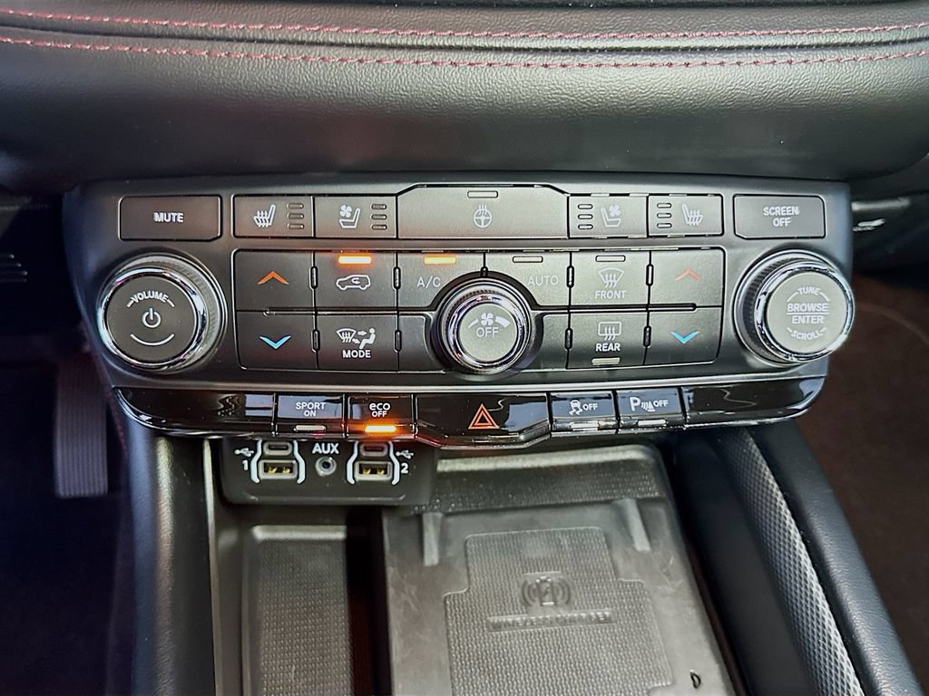 Used 2021 Dodge Durango R/T AWD/4WD image 35