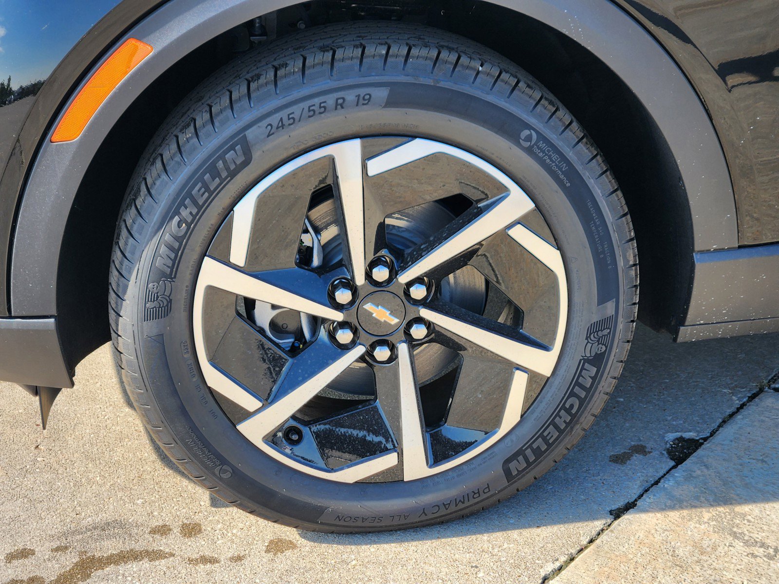 New 2026 Chevrolet Equinox EV LT w/ Comfort Package image 8