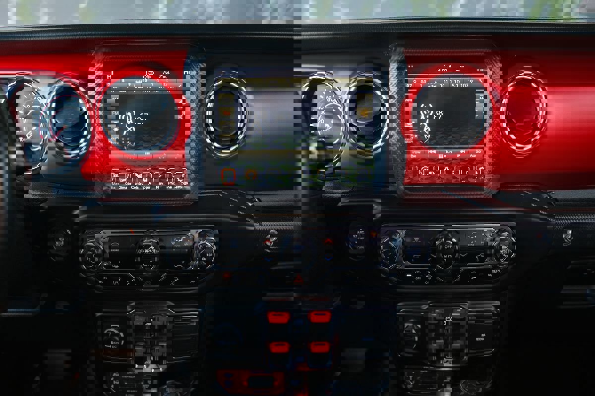 Used 2020 Jeep Wrangler Unlimited Rubicon image 24