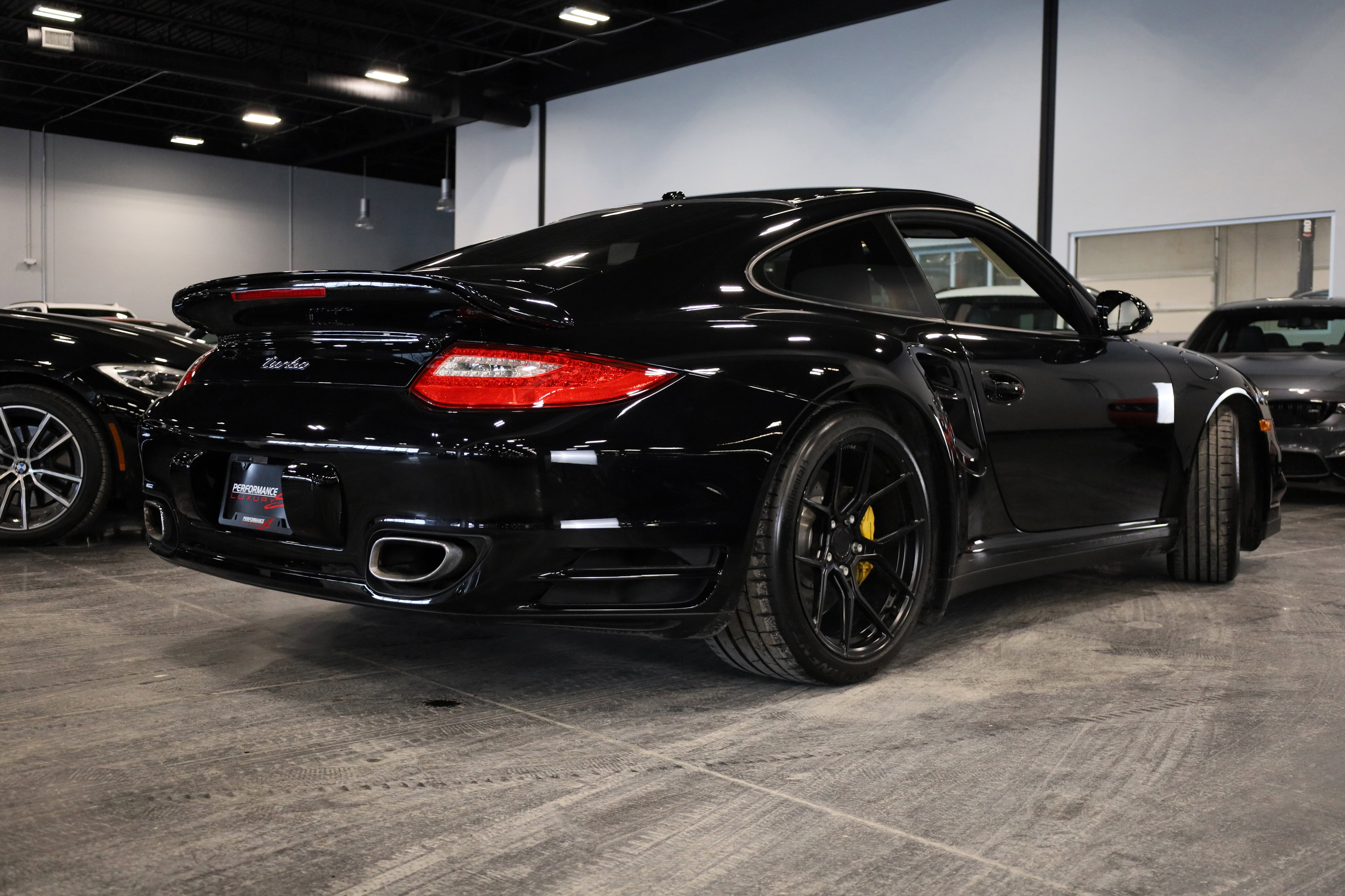 Used 2011 Porsche 911 Turbo image 6