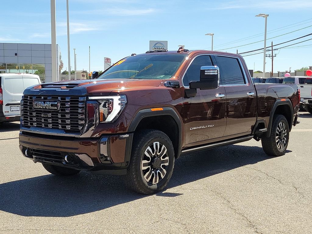 Used 2024 GMC Sierra 2500 Denali Ultimate AWD/4WD image 5