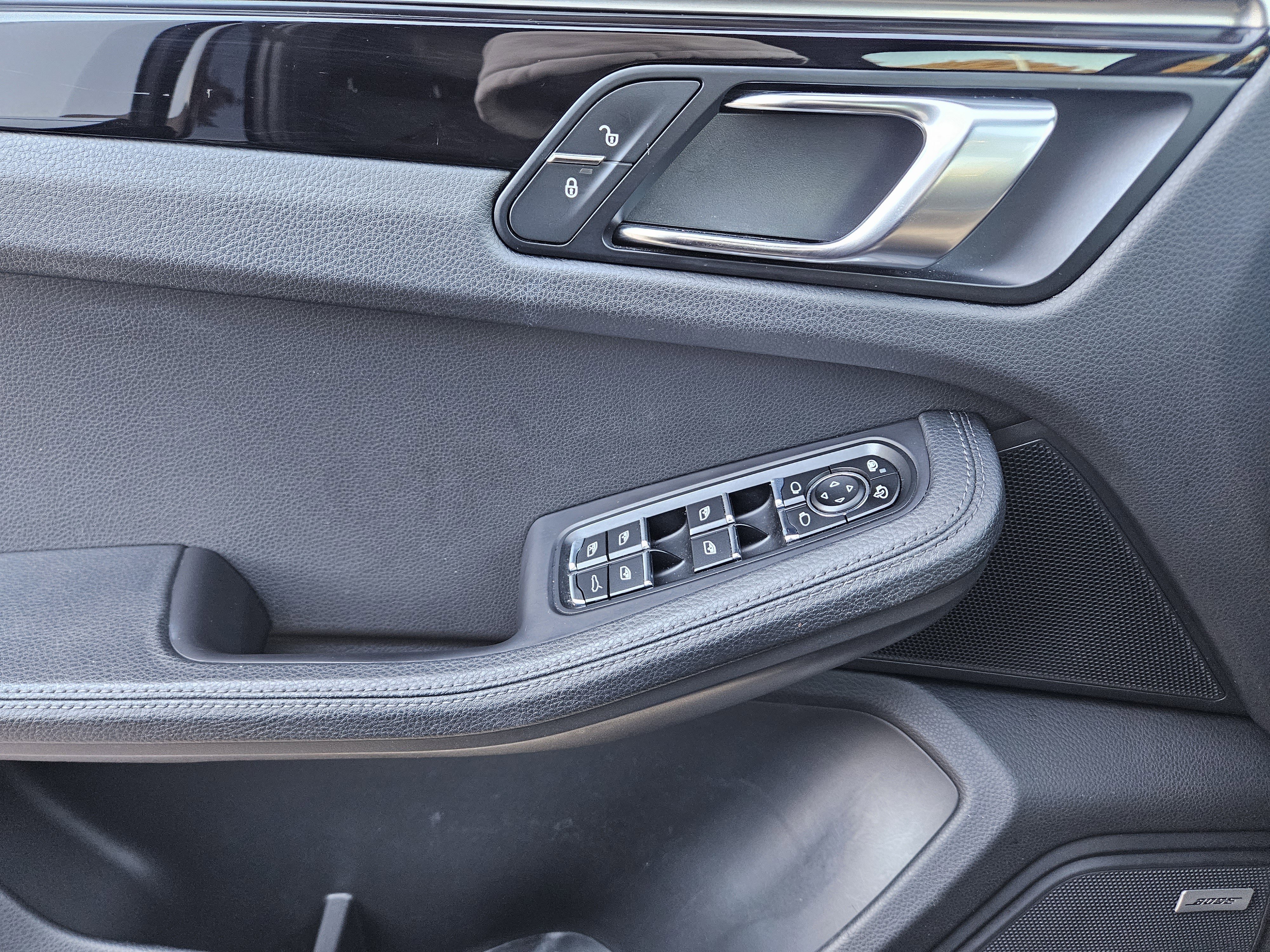 Used 2019 Porsche Macan image 20