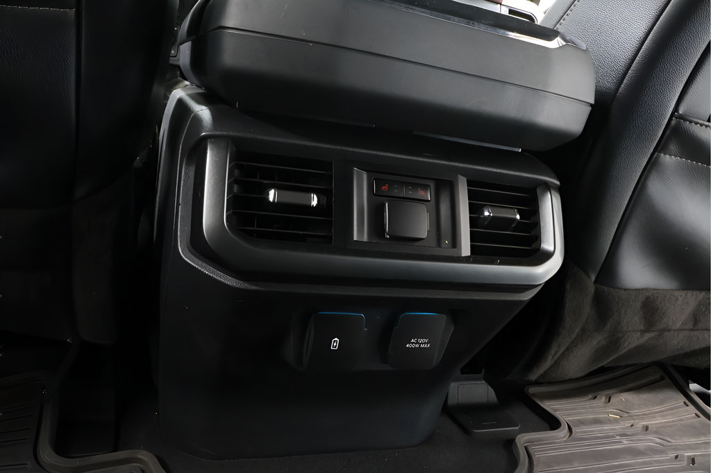 Used 2023 Ford F150 Lariat w/ Equipment Group 502A High AWD/4WD image 28