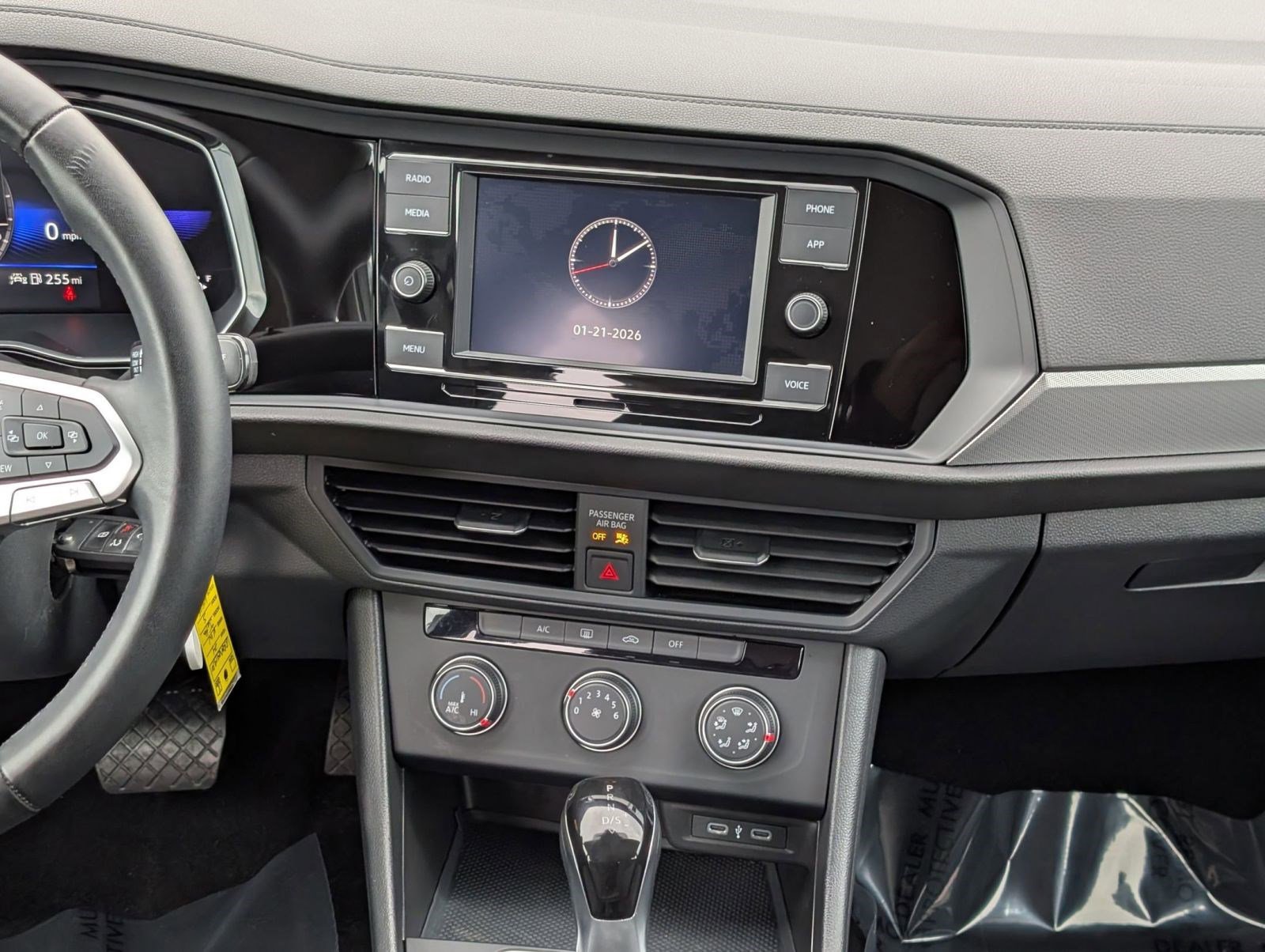 Used 2024 Volkswagen Jetta S image 27