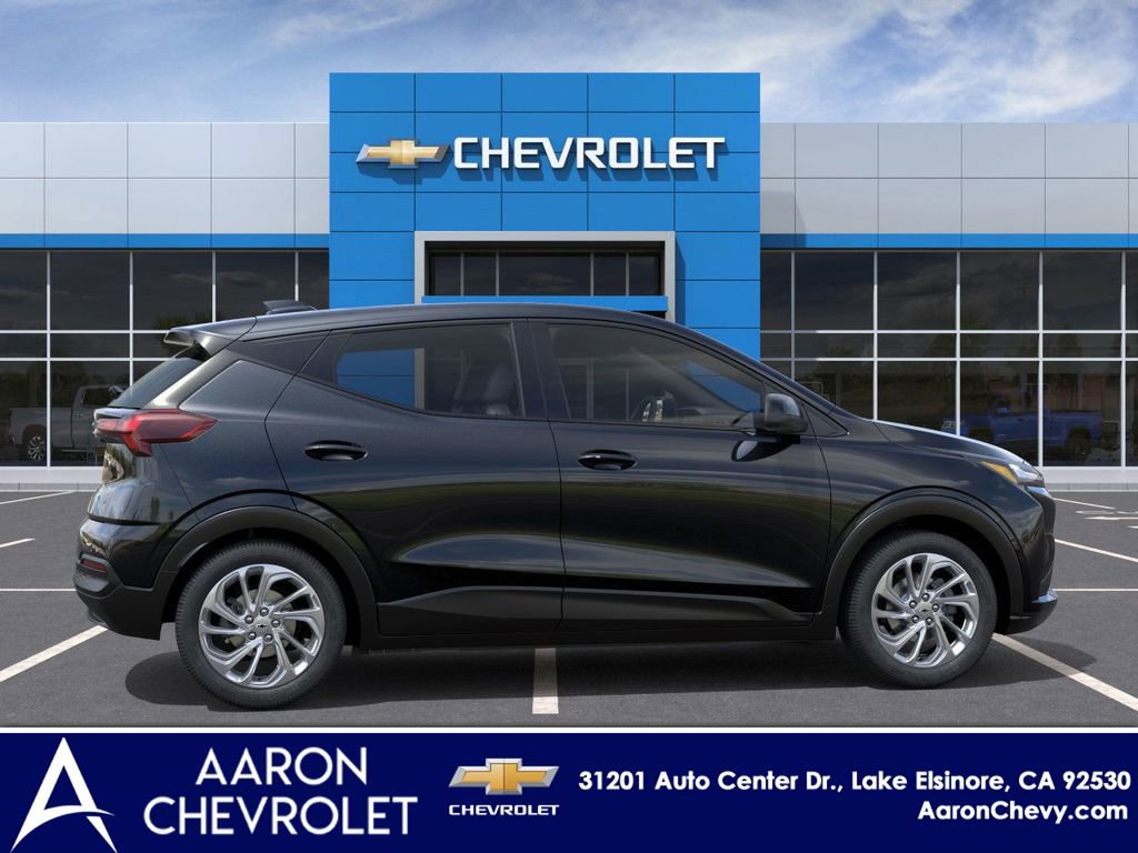 New 2027 Chevrolet Bolt LT image 5