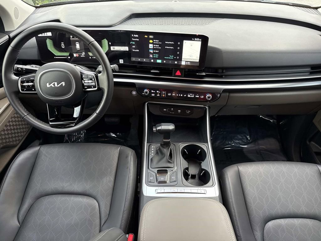 Used 2026 Kia Carnival image 17