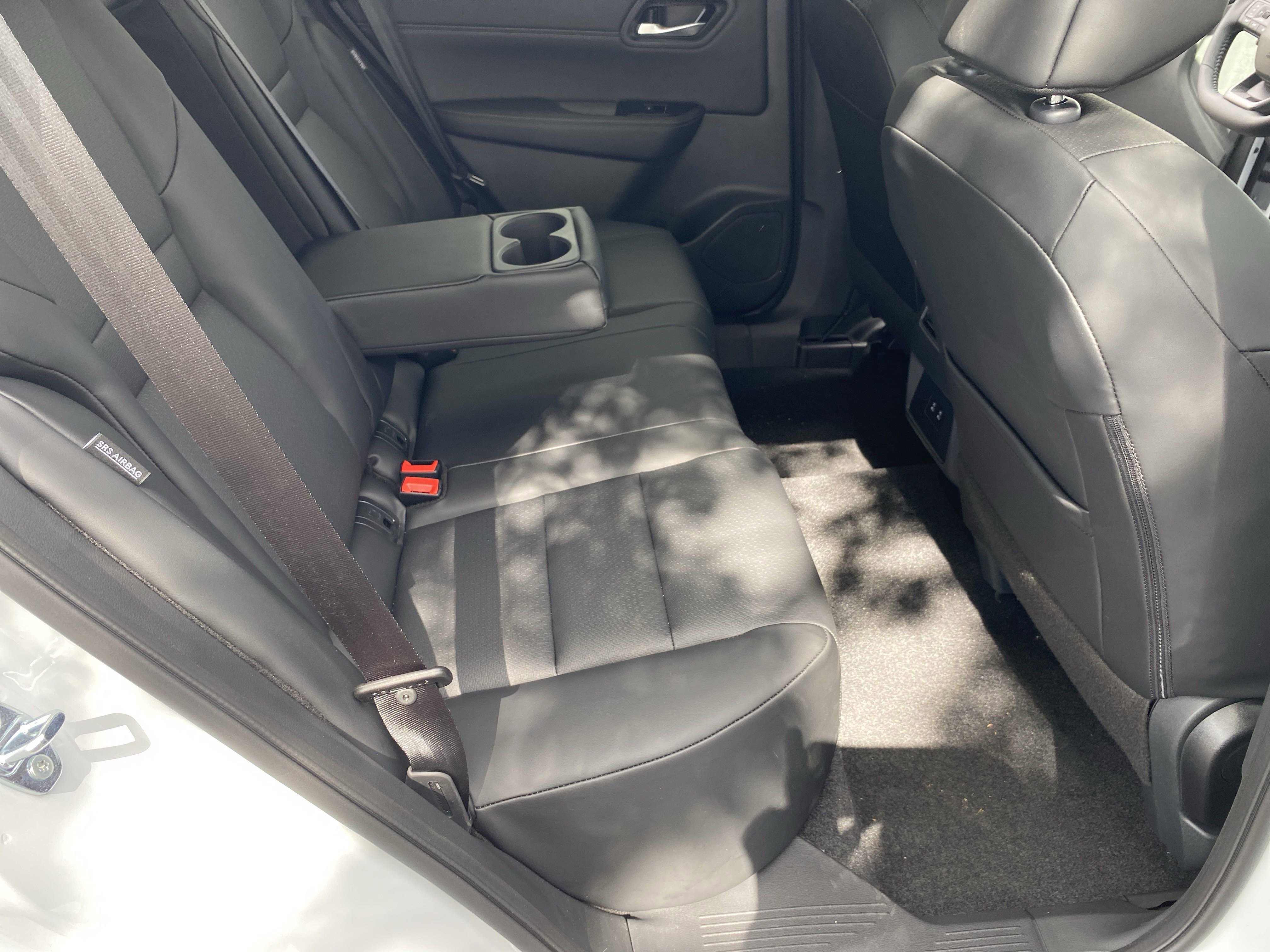 New 2025 Nissan Rogue SV w/ SV Premium Package image 21