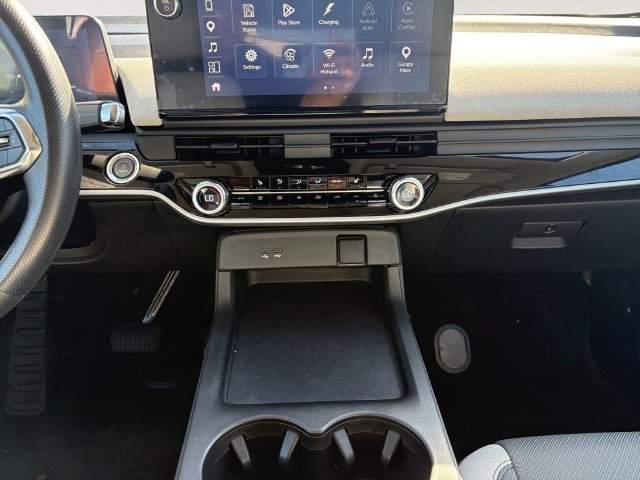 Used 2024 Honda Prologue EX image 11