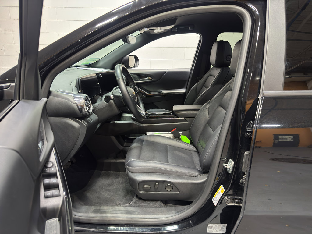 Used 2025 Chevrolet Equinox LT w/ Convenience Package II image 15