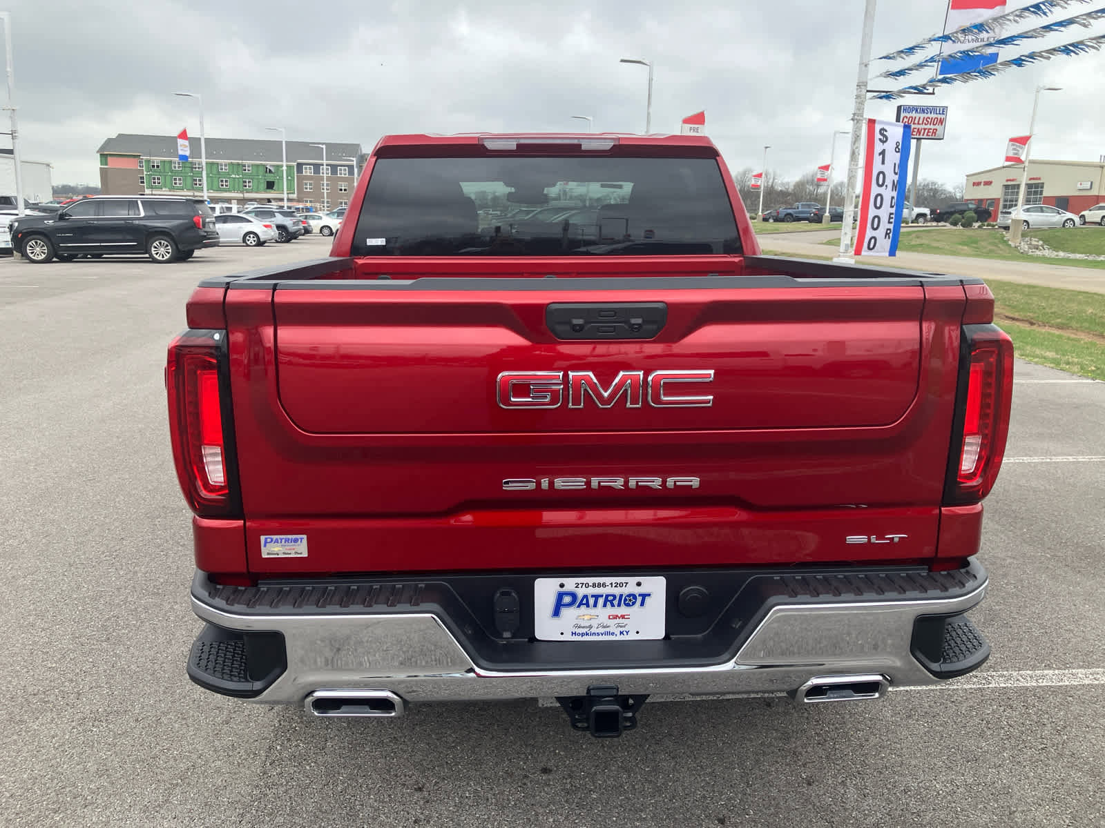 New 2026 GMC Sierra 1500 SLT w/ SLT Premium Package image 6