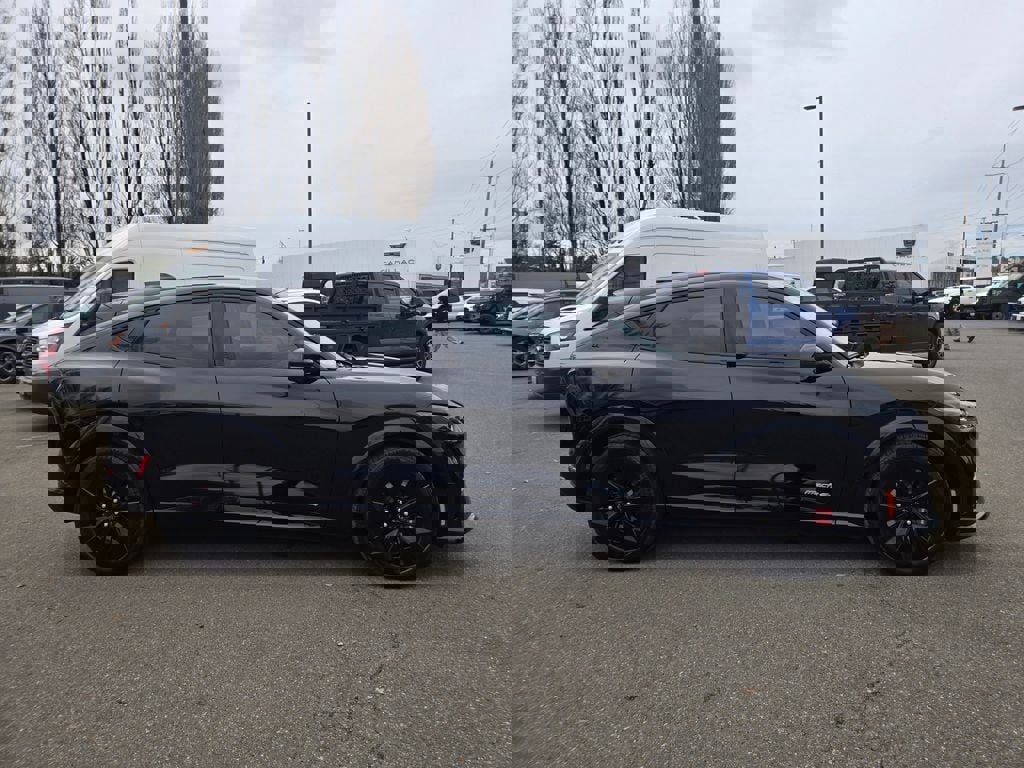 Used 2025 Ford Mustang Mach-E GT image 4