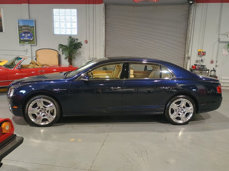 Used 2014 Bentley Flying Spur W12 AWD/4WD image 2