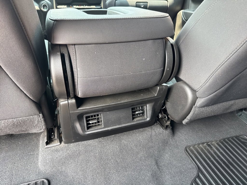 Used 2022 Chevrolet Silverado 1500 Custom image 20