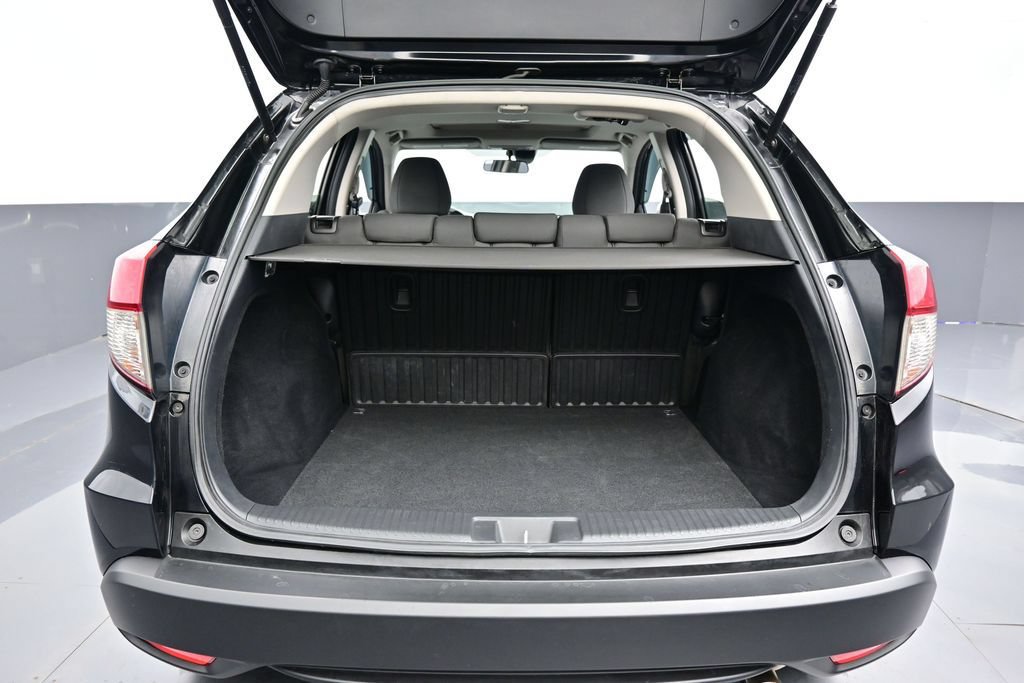 Certified 2022 Honda HR-V EX image 28