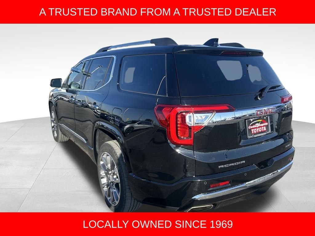 Used 2023 GMC Acadia Denali w/ Denali Ultimate Package image 3