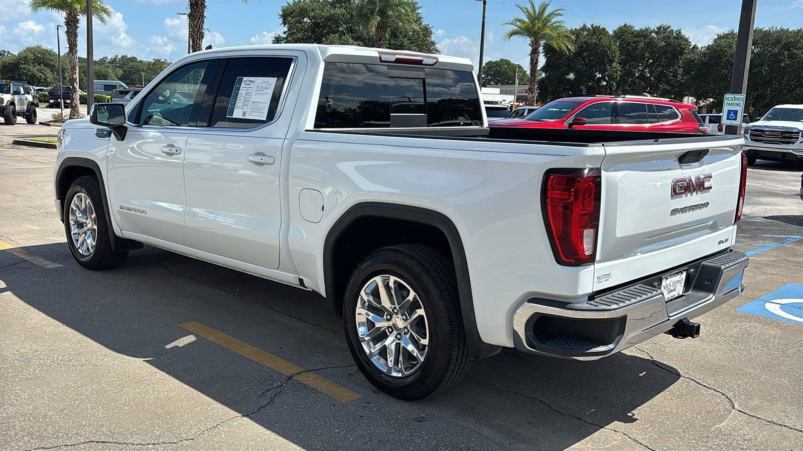 Certified 2020 GMC Sierra 1500 SLE w/ SLE Value Package RWD image 5