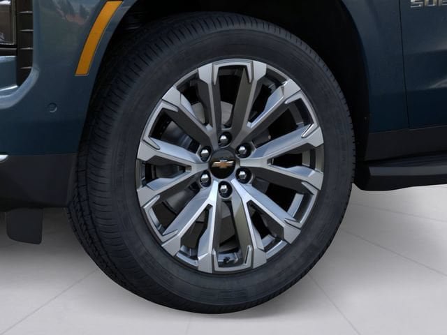 New 2026 Chevrolet Suburban High Country w/ Sun And Tow Package AWD/4WD image 9