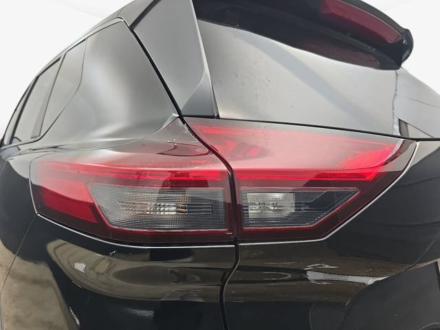 Used 2024 Nissan Rogue SV FWD image 35