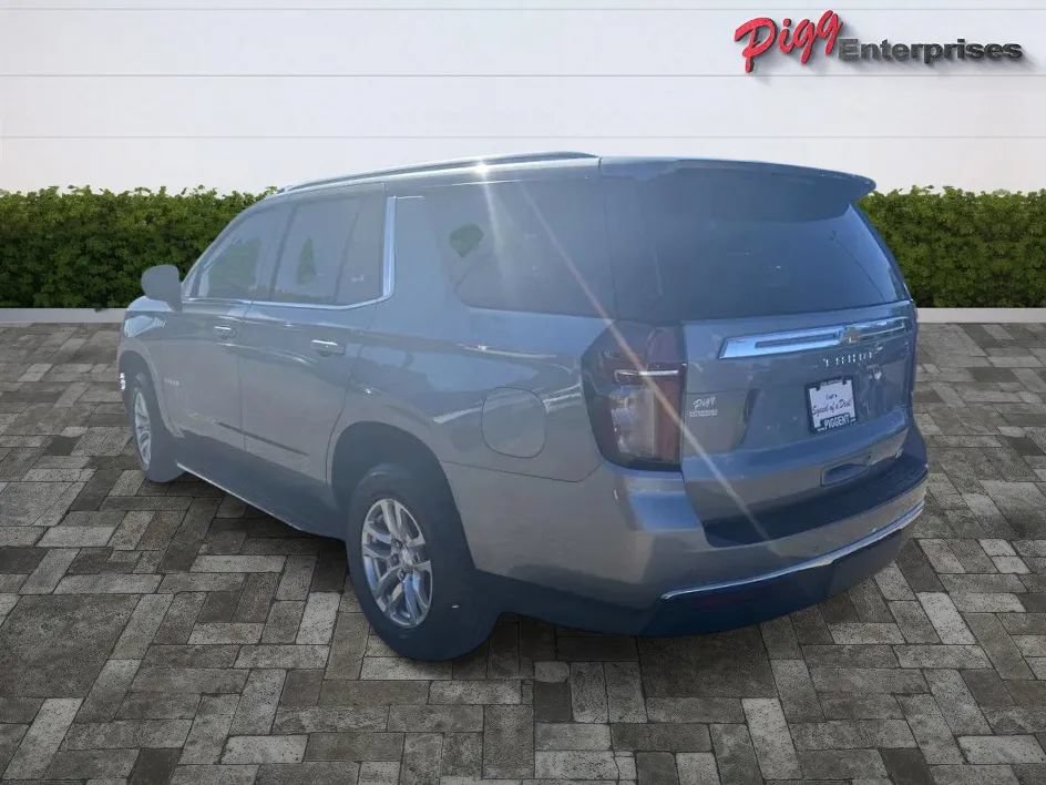 Used 2023 Chevrolet Tahoe LT RWD image 2