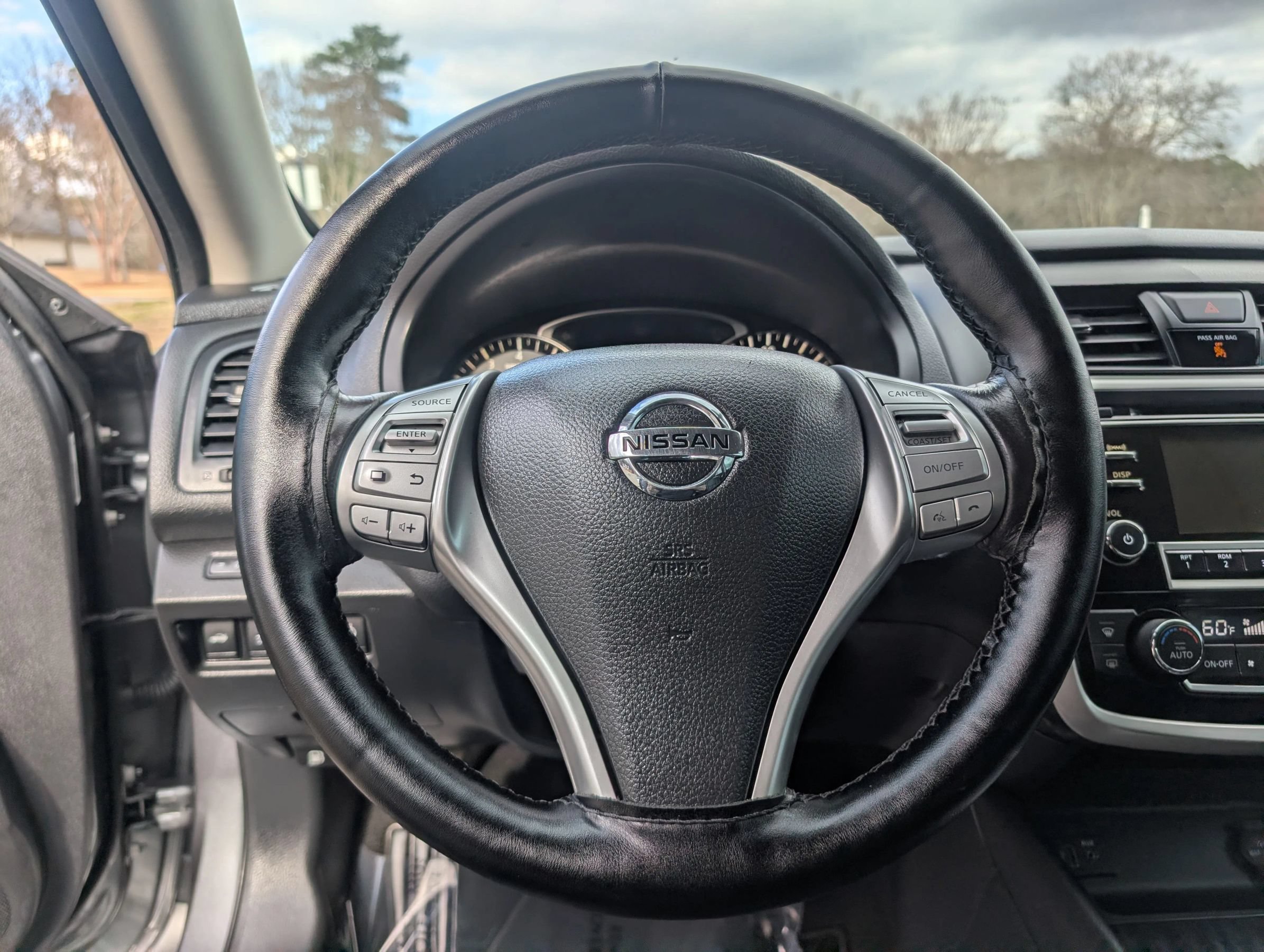 Used 2018 Nissan Altima 2.5 SL FWD image 16