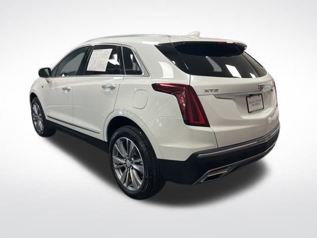 Certified 2025 Cadillac XT5 Premium Luxury image 3