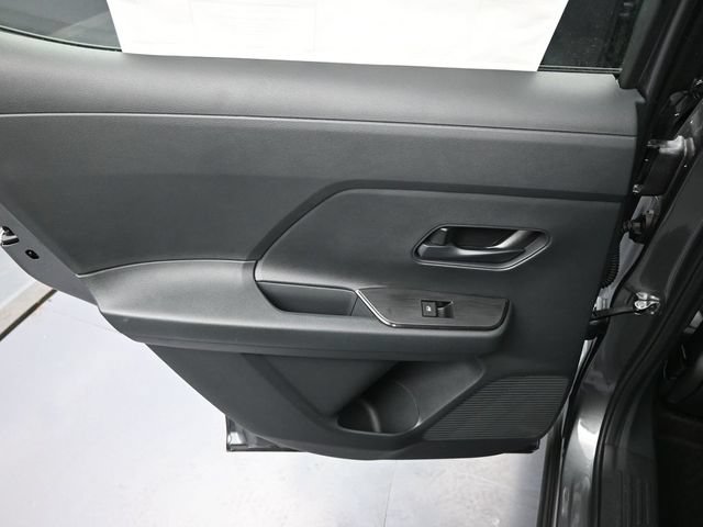 Certified 2025 Nissan Kicks S AWD/4WD image 20