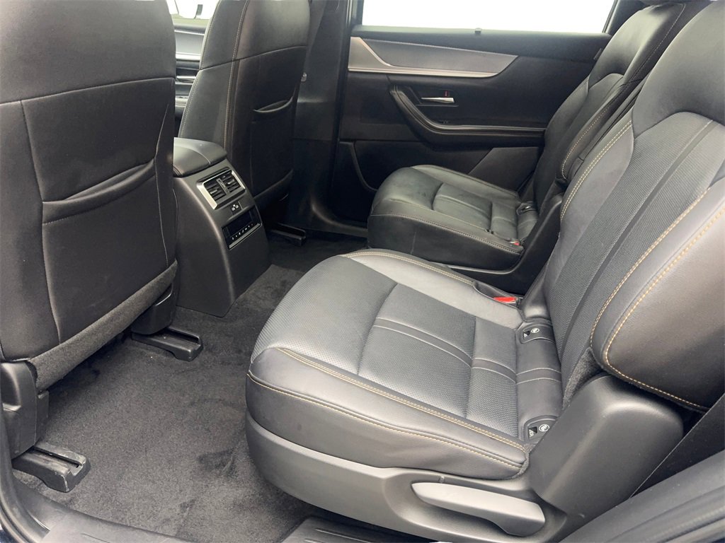 Used 2024 MAZDA CX-90 3.3 Turbo w/ Preferred Package image 33