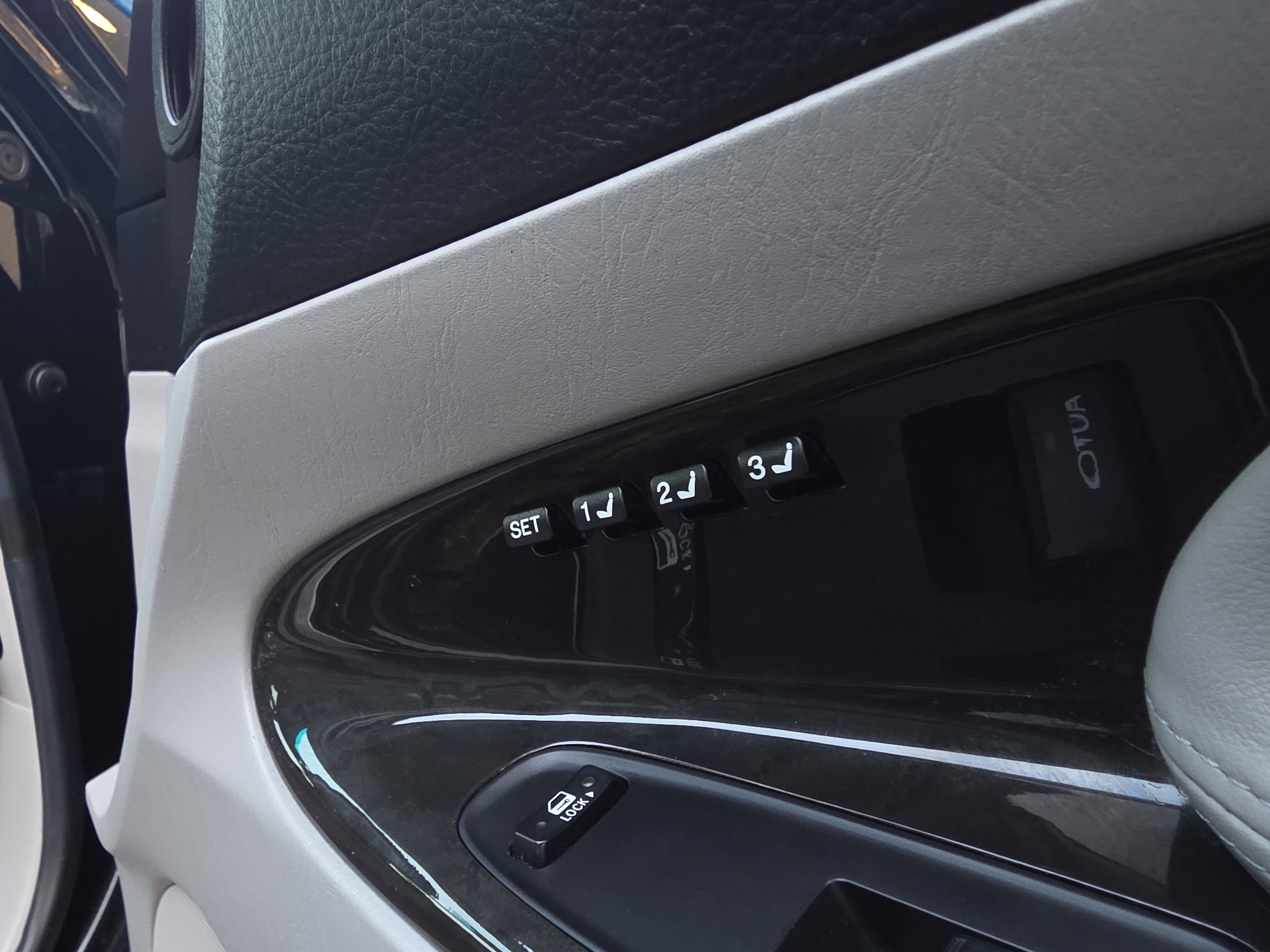 Used 2006 Lexus GS 300 AWD image 34