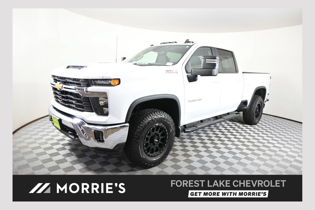 Used 2026 Chevrolet Silverado 3500 LT w/ Convenience Package AWD/4WD video 1