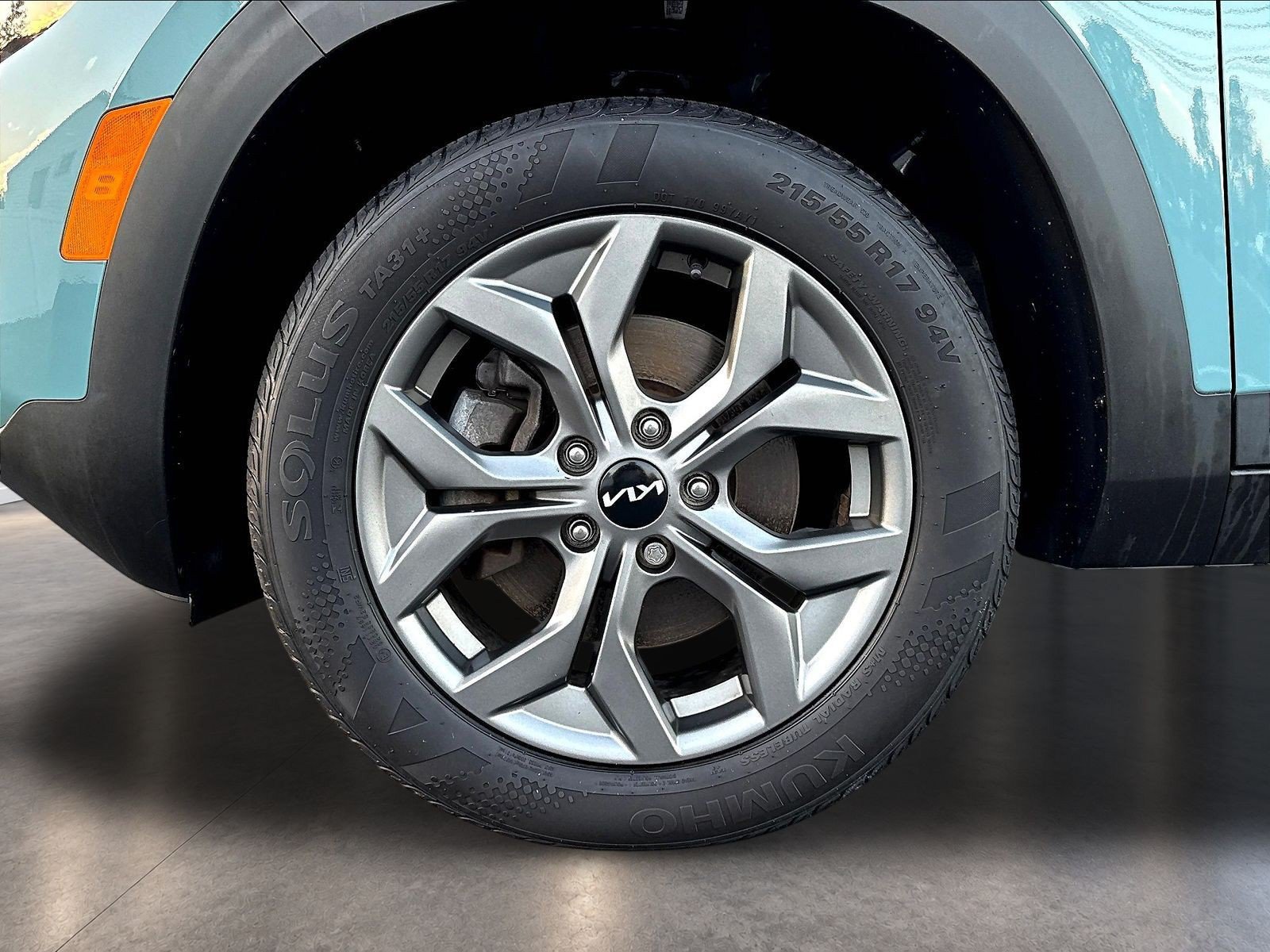 Used 2024 Kia Seltos S AWD/4WD image 35