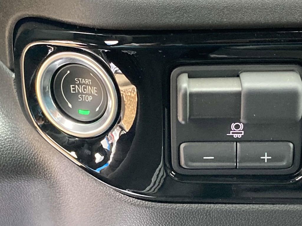 New 2026 GMC Sierra 1500 SLE w/ Preferred Package image 21