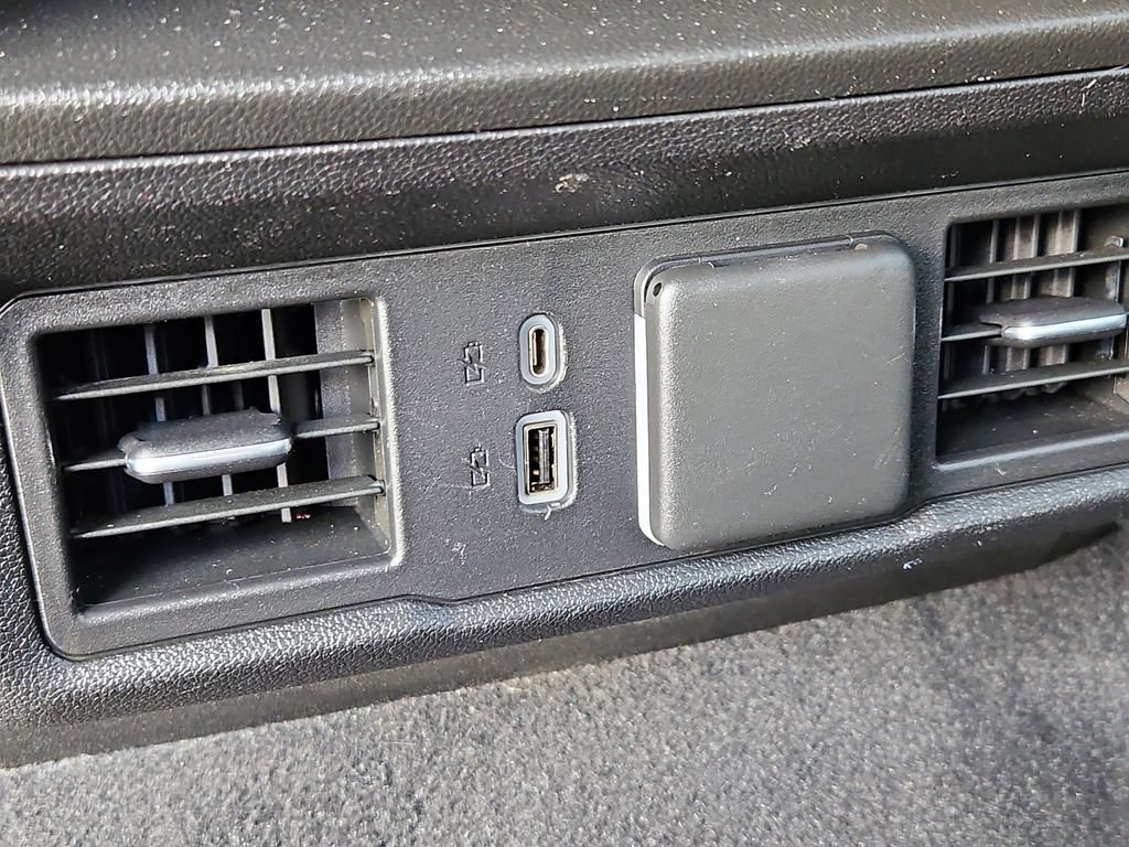 Certified 2022 Chevrolet Silverado 1500 LT AWD/4WD image 21