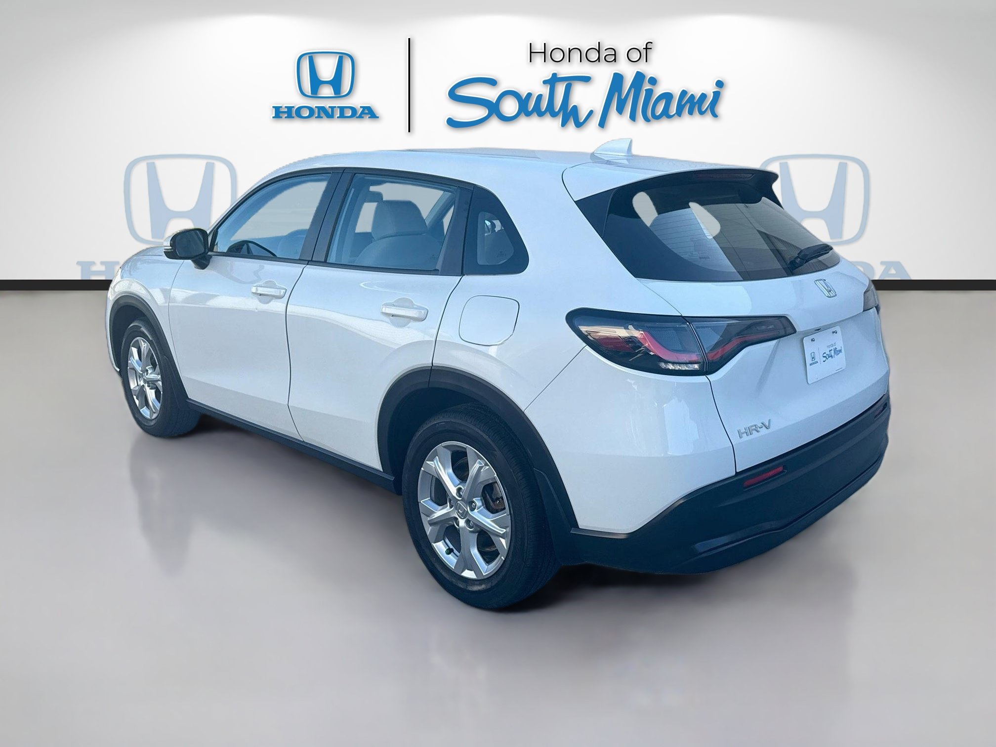 Used 2024 Honda HR-V LX image 5
