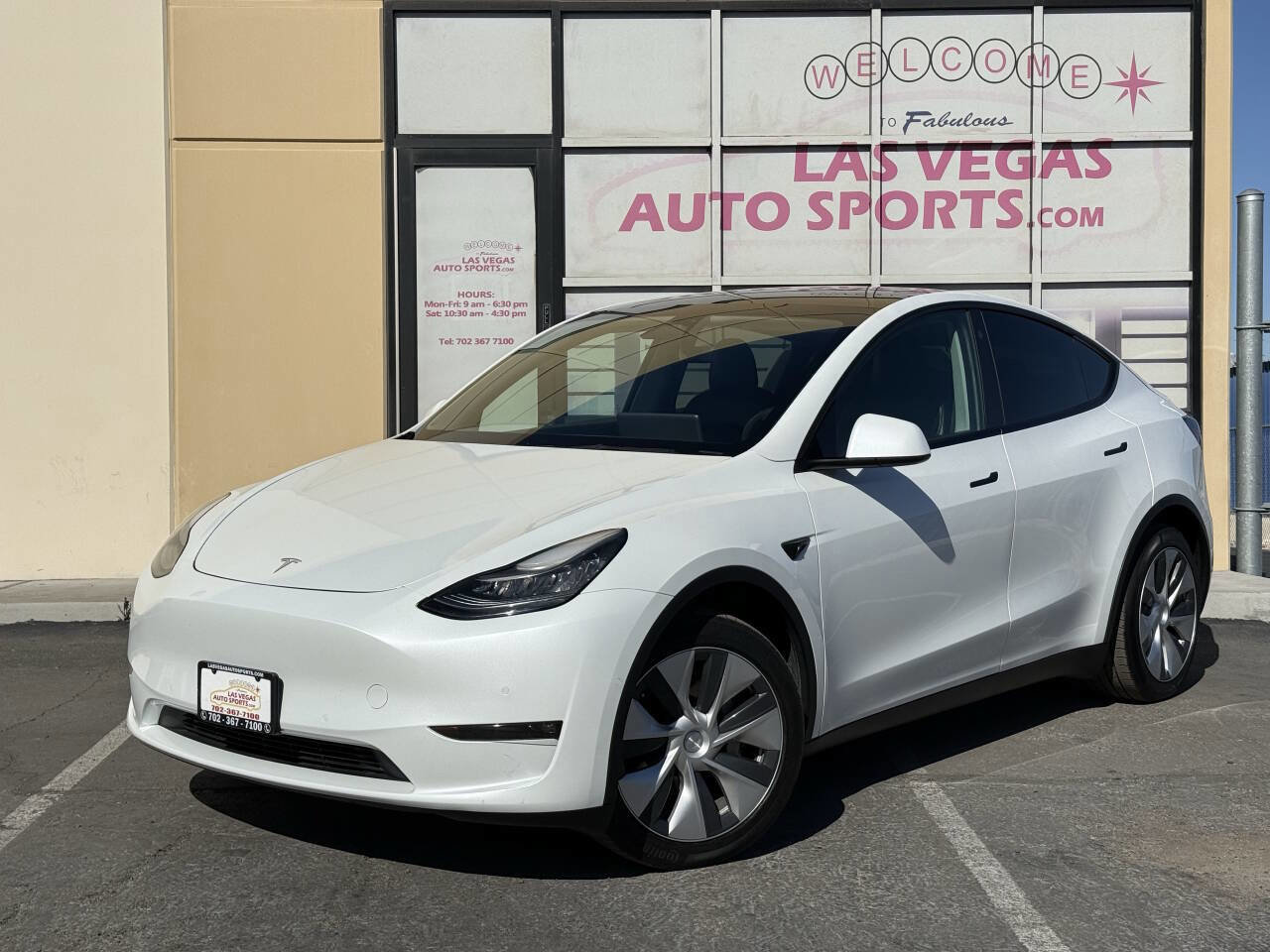 Used 2021 Tesla Model Y Long Range AWD/4WD image 4