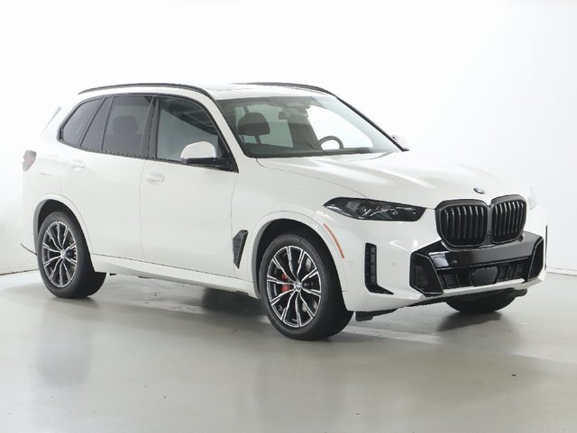 Used 2024 BMW X5 xDrive40i w/ M Sport Package AWD/4WD image 10