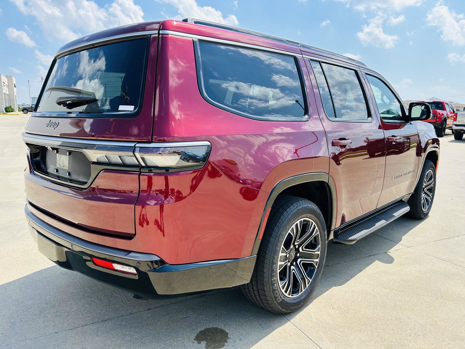 New 2026 Jeep Grand Wagoneer 4WD image 43