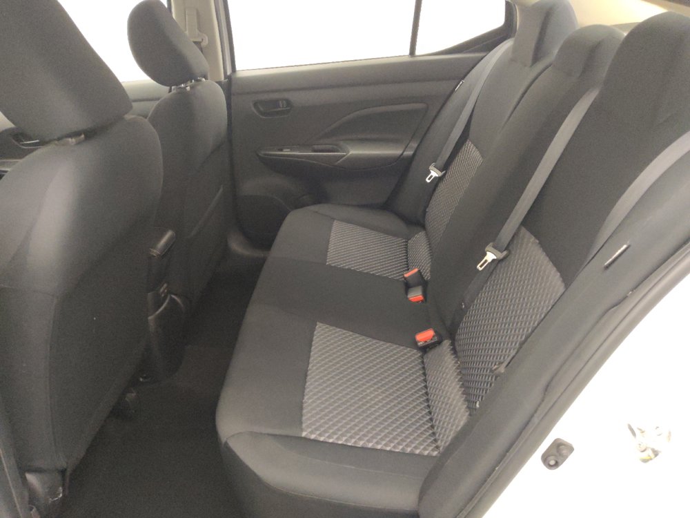 Used 2022 Nissan Versa S FWD image 18