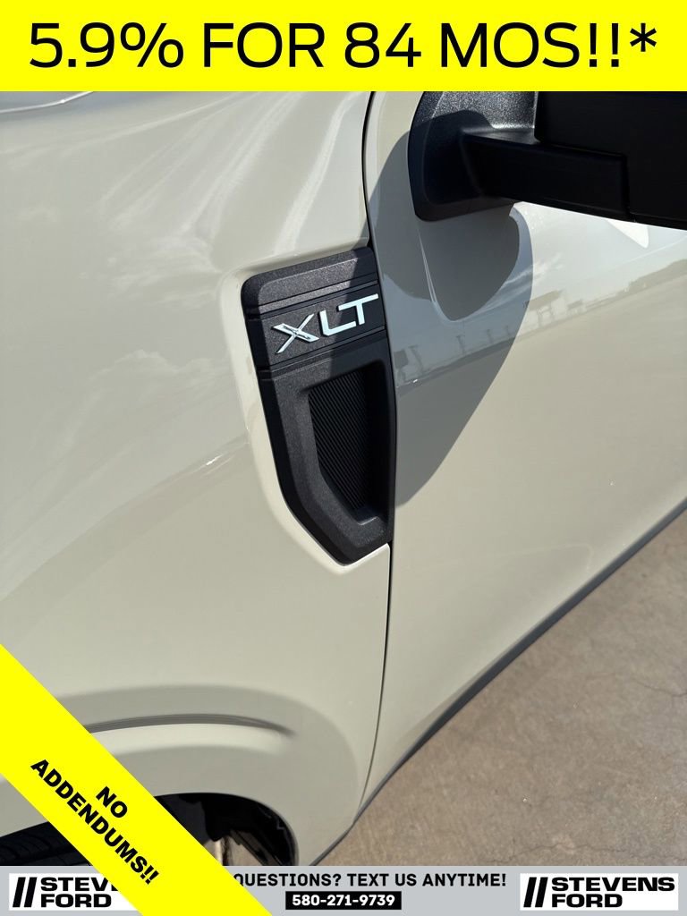 New 2025 Ford Maverick XLT w/ XLT Luxury Package image 13