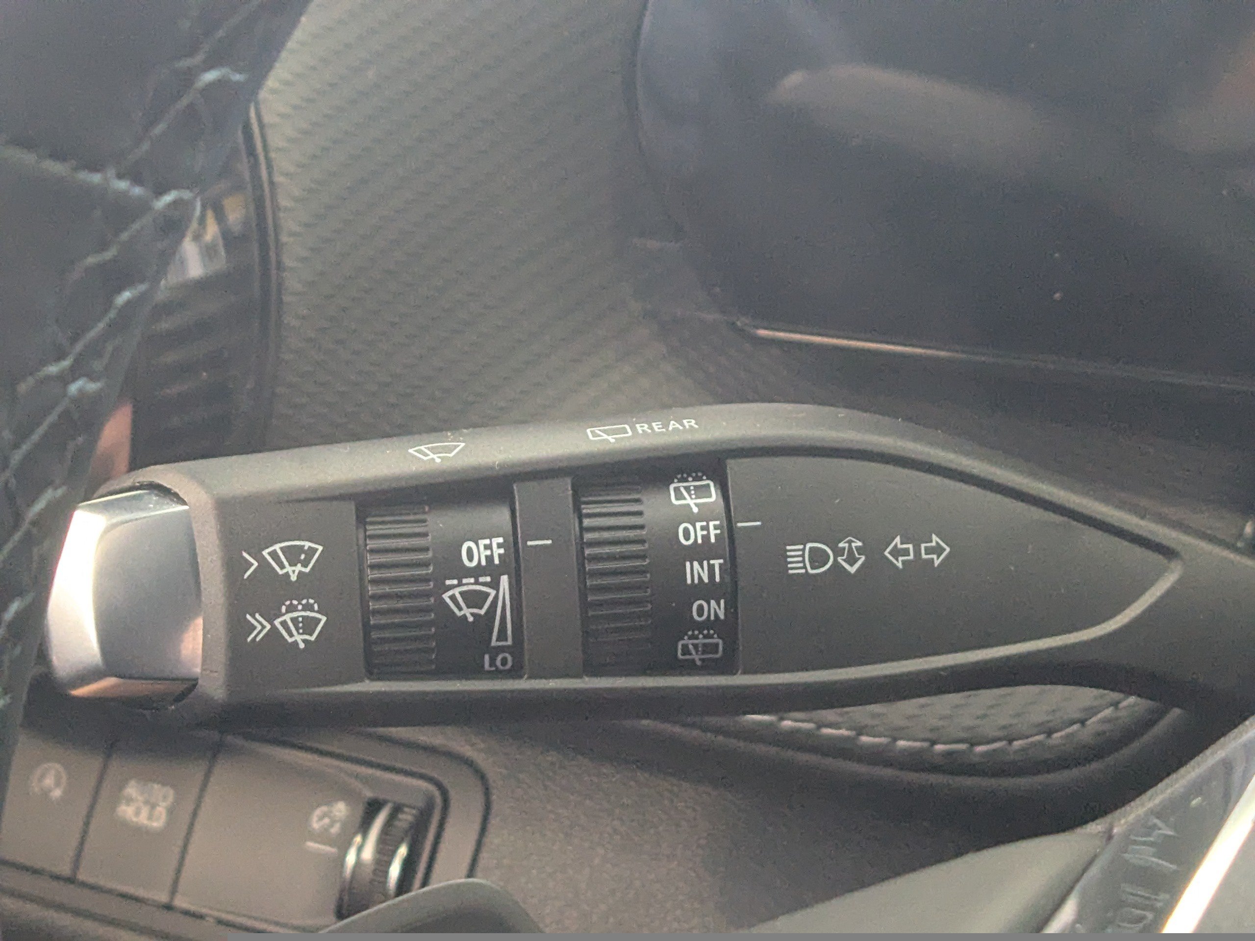 New 2027 Chevrolet Equinox LT FWD image 24