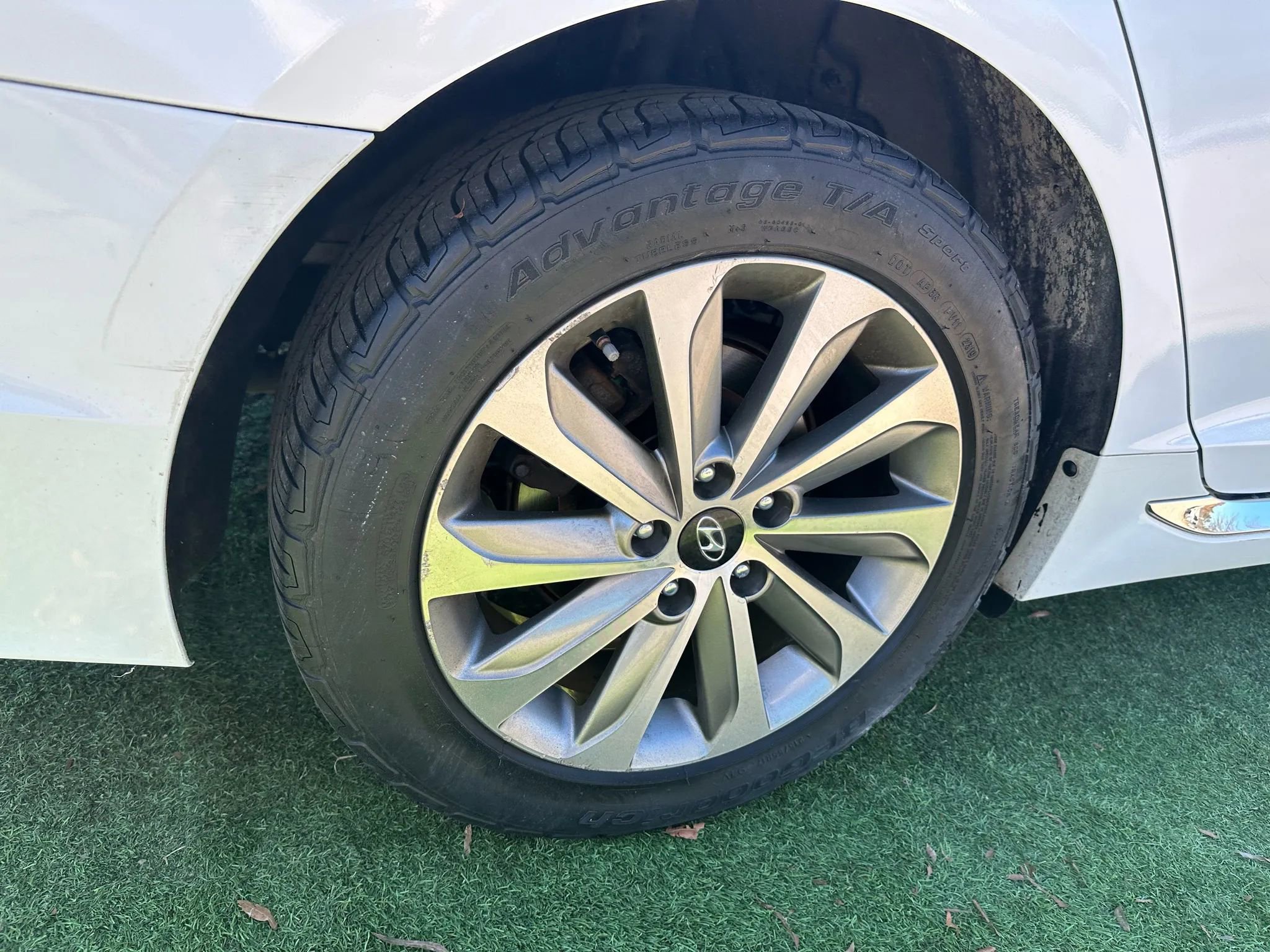 Used 2017 Hyundai Sonata Sport w/ Value Edition Package 02 image 42