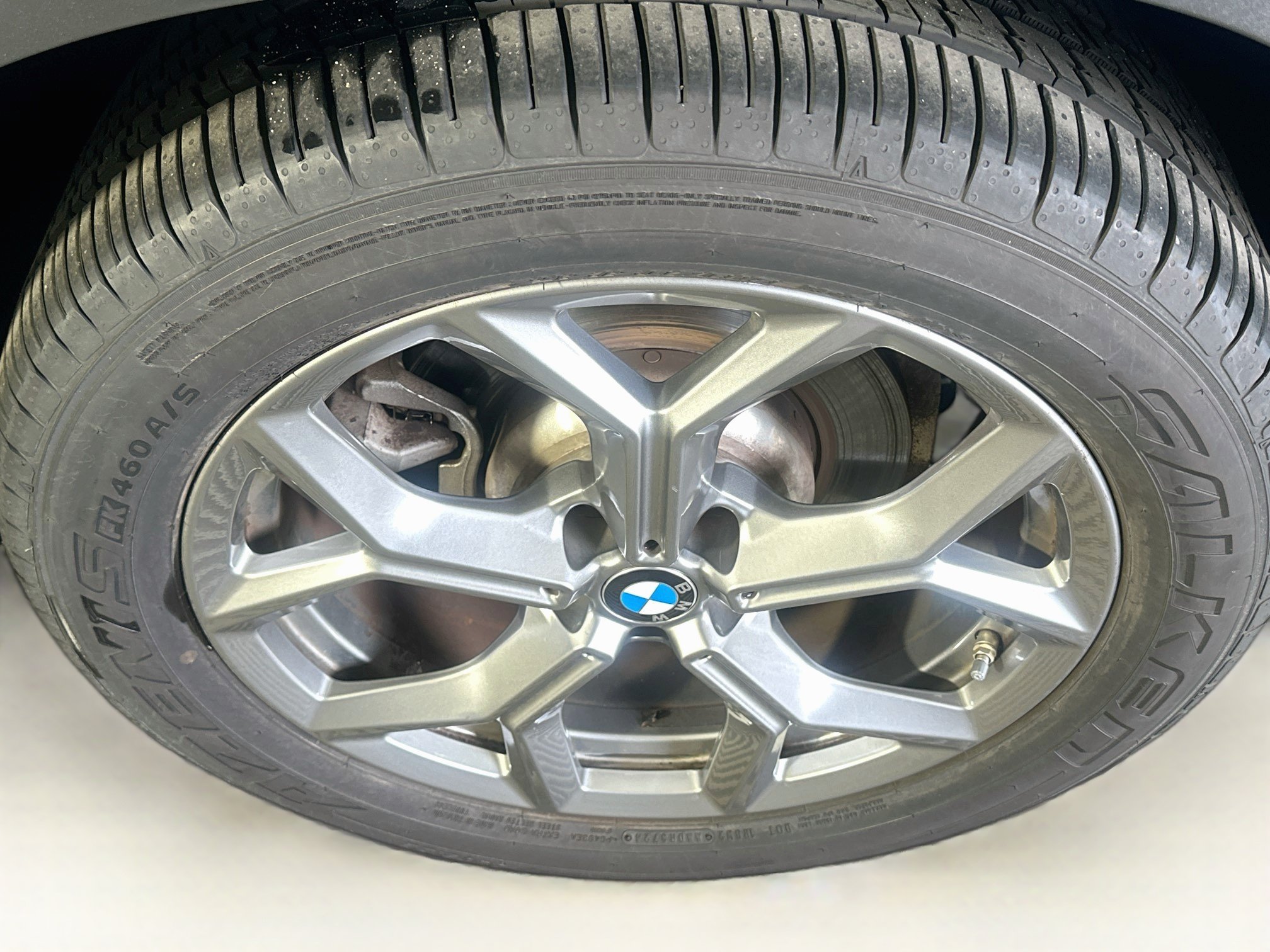 Used 2024 BMW X3 sDrive30i w/ Convenience Package RWD image 11