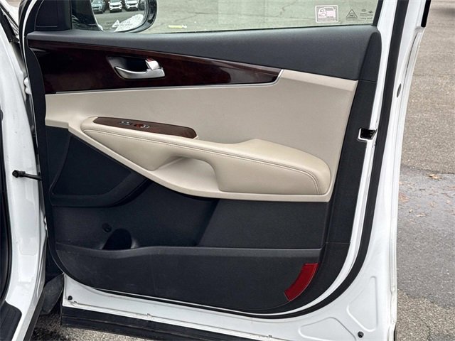 Certified 2018 Kia Sorento LX image 8