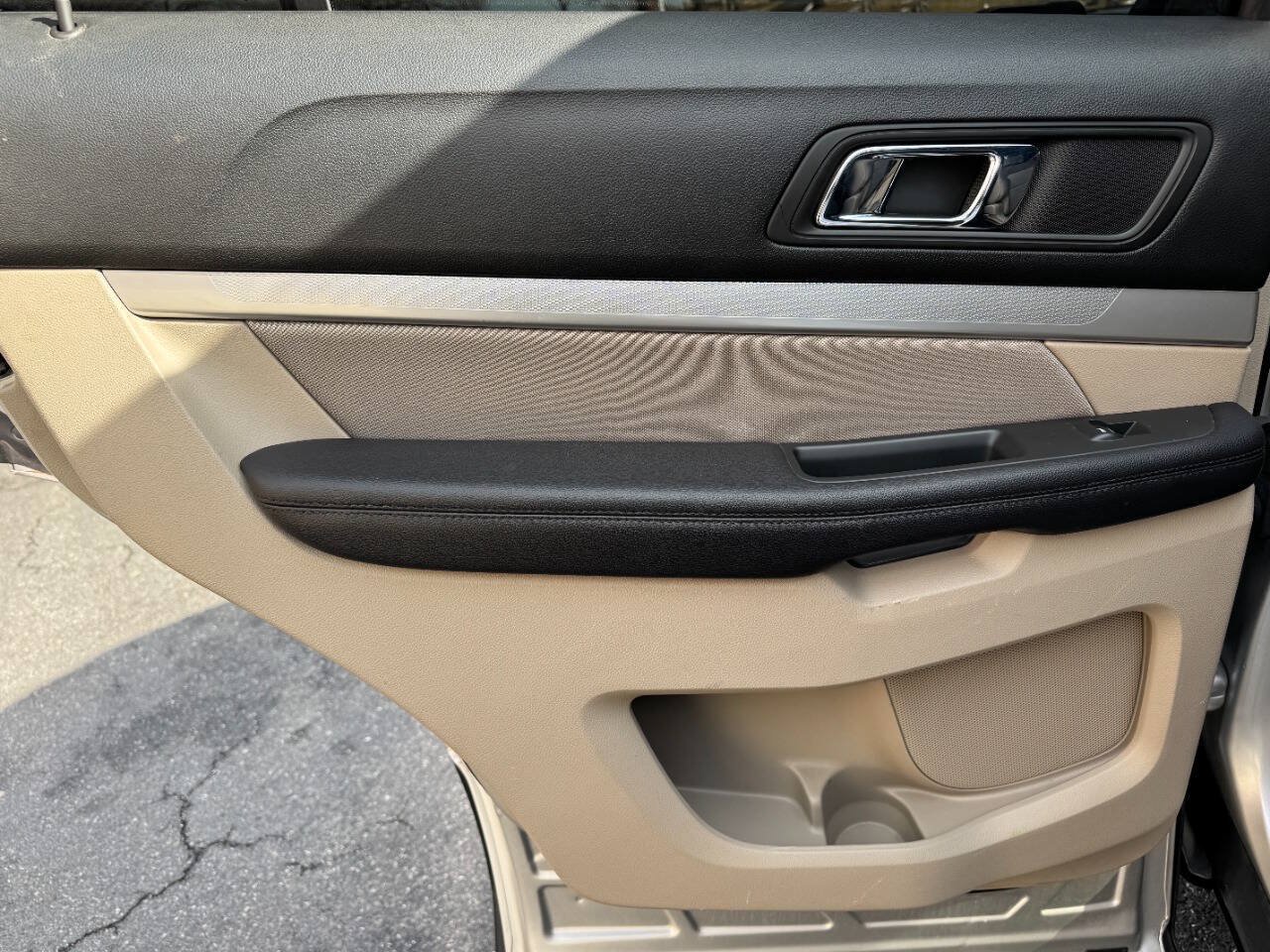 Used 2018 Ford Explorer 4WD image 21