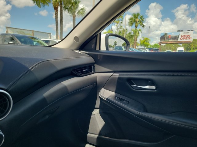 Certified 2022 Nissan Sentra SV w/ All-Weather Package FWD image 27