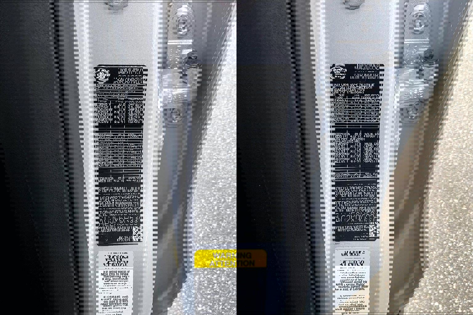 Certified 2025 Land Rover Discovery Sport S image 32