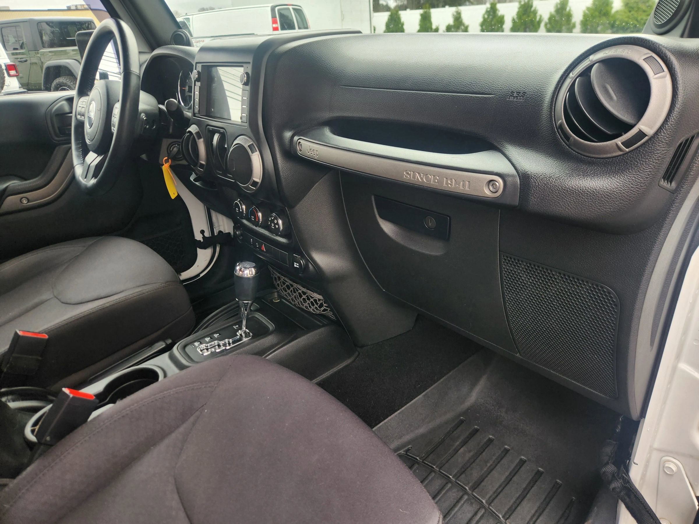 Used 2013 Jeep Wrangler Sport AWD/4WD image 39