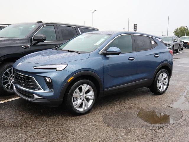 New 2026 Buick Encore GX Preferred w/ Comfort Package FWD image 3